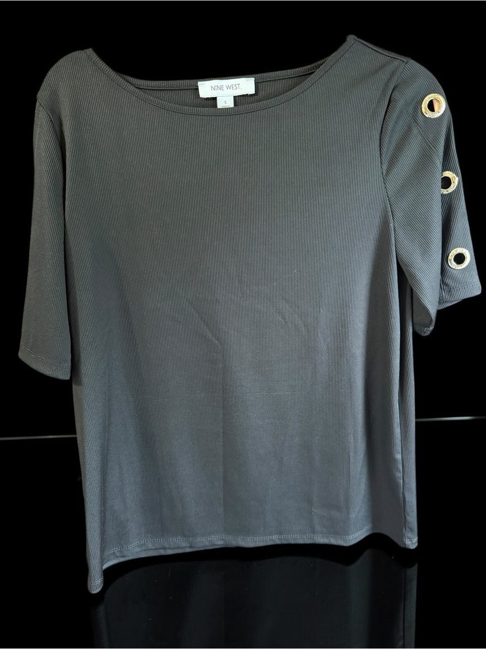 Nine West Womens Small Ribbed Black Top Gold Grommet Sleeve 3/4 Sleeve Blouse
